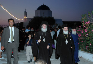 Ο Πατριάρχης Αλεξανδρείας και πάσης Αφρικής κ. Θεόδωρος Β' και ο Αρχιεπίσκοπος Αθηνών και πάσης Ελλάδος κ. Χριστόδουλος στην πανήγυρη του 2005