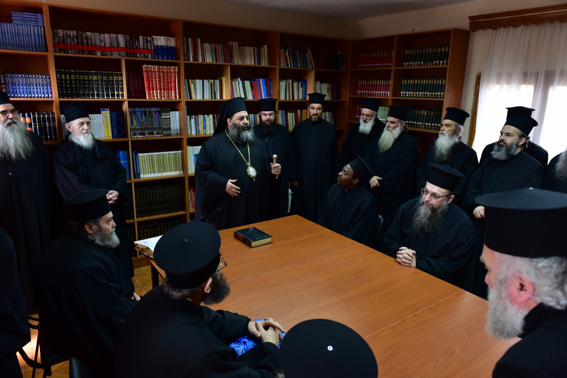 ιερατική σύναξη