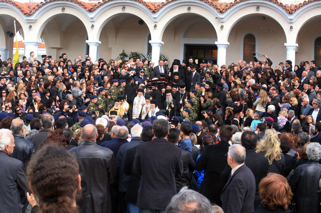 ÁÑÃÏËÉÄÁ- Åîüäéïò áêïëïõèßá ôïõ ìáêáñéóôïý ìçôñïðïëßôç Áñãïëßäáò Éáêþâïõ óôï Íáýðëéï