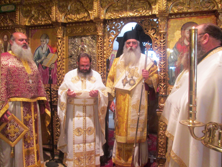 χειροτονία