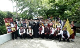 εθελόντριες