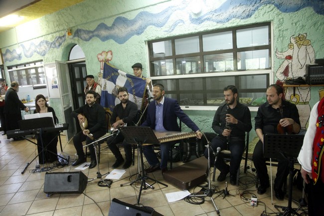 ÌÁËÁÊÁÓÁ--Ï ÁÑ×ÉÅÐÉÓÊÏÐÏÓ ÉÅÑÙÍÕÌÏÓ ÐÁÑÅÈÅÓÅ ÃÅÕÌÁ ÓÅ ÅÈÅËÏÍÔÑÉÅò ÃÕÍÁÉÊÅÓ ÉÅÑÙÍ ÍÁÙ ÔÇÓ ÁÑ×ÉÅÐÉÓÊÏÐÇÓ--×ÑÇÓÔÏÓ ÌÐÏÍÇÓ