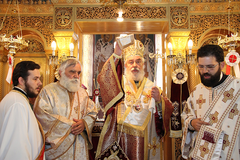 φωκίδος θεόκτιστος