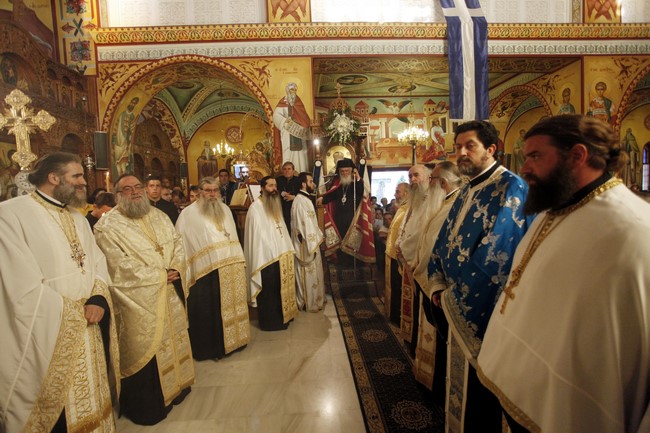 ÁÃÉÁ ÅÉÑÇÍÇ ÃÁËÁÔÓÉÏÕ--ÅÓÐÅÑÉÍÏÓ ÅÃÊÁÉÍÉÙÍ ÔÏÕ ÉÅÑÏÕ ÍÁÏÕ ÁÐÏ ÔÏÍ ÁÑ×ÉÅÐÉÓÊÏÐÏ ÉÅÑÙÍÕÌÏ--×ÑÇÓÔÏÓ ÌÐÏÍÇÓ//EUROKINISSI