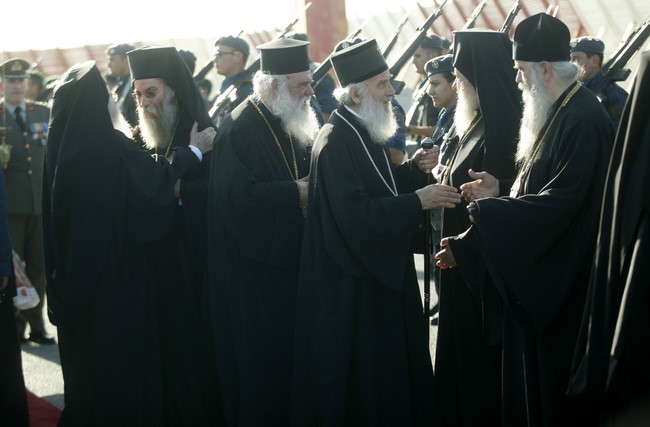 ×ÁÍÉÁ--ÁÖÉÇÎÅÉÓ ÔÙÍ ÐÑÏÊÁÈÇÌÅÍÙÍ ÔÙÍ ÑÈÏÄÏÎÙÍ ÐÁÔÑÉÁÑ×ÅÉØÍ ÊÁÉ ÅÊÊËÇÓÉÙÍ ÊÁÈÙÓ ÊÁÉ ÔÏÕ ÕÐ. ÅÎ ÍÉÊÏÕ ÊÏÔÆÉÁ --×ÑÇÓÔÏÓ ÌÐÏÍÇÓ//EUROKINISSI