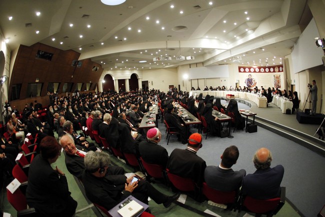 ×ÁÍÉÁ--ÐÑÙÔÇ ÌÅÑÁ (ÅÍÁÑÎÇ) ÔÙÍ ÅÑÃÁÓÉÙÍ ÔÇÓ ÁÃÉÁÓ ÊÁÉ ÌÅÃÁËÇ ÓÕÍÏÄÏÕ ÔÙÍ ÏÑÈÏÄÏÎÙÍ ÅÊÊËÇÓÉÙÍ--×ÑÇÓÔÏÓ ÌÐÏÍÇÓ