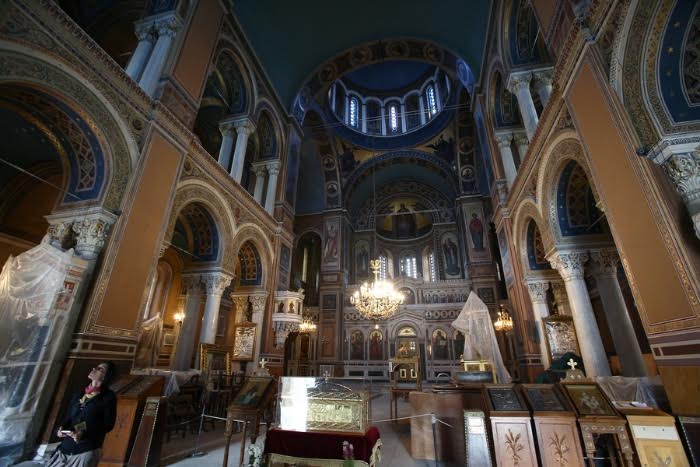 μητρόπολης