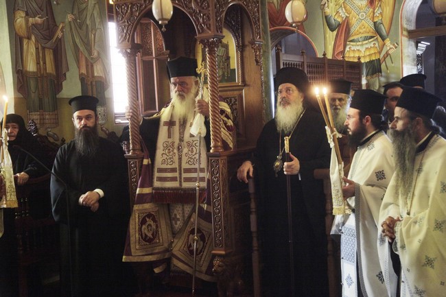 Ï Áñ÷éåðßóêïðïò óôï ÌïíáóôÞñé ôïõ Ïóßïõ Ðáúóßïõ---×ÑÇÓÔÏÓ ÌÐÏÍÇÓ