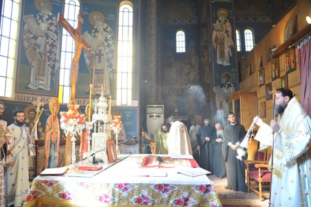 i-eorti-tou-profiti-ilia-stin-i-m-neas-ionias-kai-filadelfeias_001