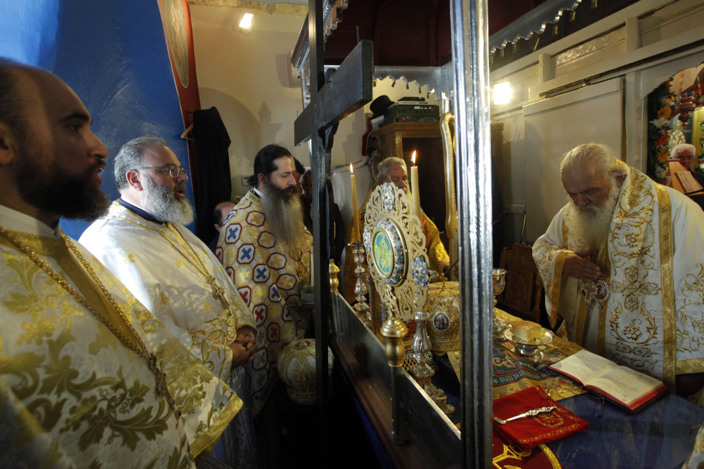 ÌÕÊÏÍÏÓ--ÁÑ×ÉÅÑÁÔÉÊÇ ÅÈÉÁ ËÅÉÔÏÕÑÃÉÁ ÐÑÏÅÎÁ×ÏÍÔÏÓ ÔÏÕ ÁÑ×ÉÅÐÉÓÊÏÐÏÕ ÉÅÑÙÍÕÌÏÕ--×ÑÇÓÔÏÓ ÌÐÏÍÇÓ//EUROKINISSI