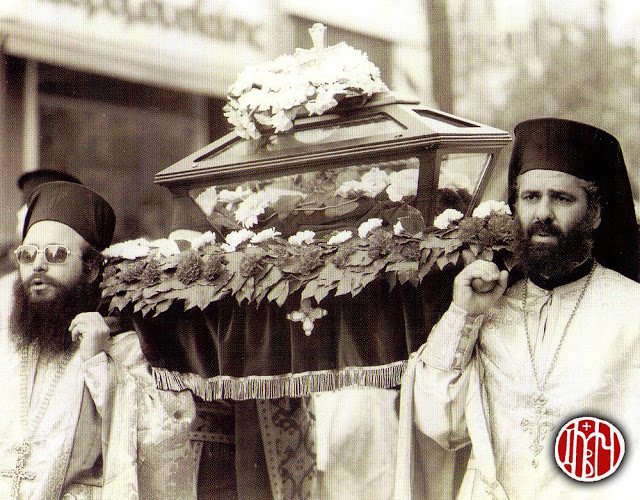 Από την πρώτη λιτανεία της τιμίας Κάρας του αγίου Δημητρίου στη Θεσσαλονίκη (25/10/1978) 