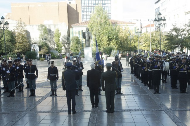 ÌÇÔÑÏÐÏËÇ ÈÅÉÁ ËÅÉÔÏÕÑÃÉÁ -ÅÐÉÌÍÇÌÏÓÕÍÏÓ ÄÅÇÓÇ ÃÉÁ Ô 150 ×ÑÏÍÉÁ ÔÏÕ ÏËÏÊÁÕÔÙÌÁÔÏÓ ÔÇÓ ÌÏÍÇÓ ÁÑÊÁÄÉÏÕ--(×ÑÇÓÔÏÓ ÌÐÏÍÇÓ--EUROKINISSI)