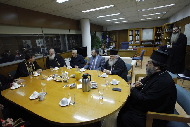 ÁÑÉÓÔÏÔÅËÅÉÏ ÐÁÍÅÐÉÓÔÇÌÉÏ ÔÅËÅÔÇ ÁÍÁÃÏÑÅÕÓÇÓ ÔÏÕ ÁÑ×ÉÅÐÉÓÊÏÐÏÕÈ ÉÅÑÙÍÕÌÏÕ ÓÅ ÅÐÉÔÇÌÏ ÄÉÄÁÊÔÙÑ--×ÑÇÓÔÏÓ ÌÐÏÍÇÓ