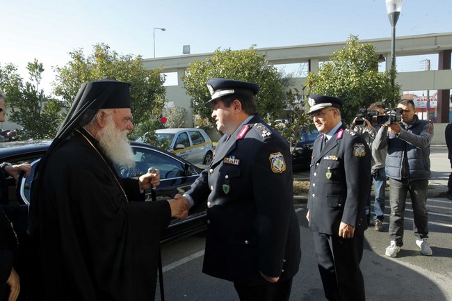 ÍÅÁÐÏËÇ ÈÅÓÓ/ÍÉÊÇÓ--Ï ÁÑ×ÉÅÐÉÓÊÏÐÏÓ ÉÅÑÙÍÕÌÏÓ ÓÔÏ ÁÓÔÕÍÏÌÉÊÏ ÌÅÃÁÑÏ(ÅÊÄÇËÙÓÇ ÃÉÁ ÔÏÕÓ ÑÏÌÁ) ÊÁÉ ÓÔÏÍ ÍÁÏ ÁÃÉÏÕ ÐÁÍÔÅËÅÇÌÏÍÏÓ--×ÑÇÓÔÏÓ ÌÐÏÍÇÓ//