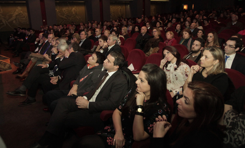 ÅÊÄÇËÙÓÇ ÔÏÕ ÔÏÌÅÁ ÃÕÍÁÉÊÙÍ ÔÇÓ ÍÅÁÓ ÄÇÌÏÊÑÁÔÉÁÓ ÓÅ ÓÕÍÅÑÃÁÓÉÁ ÌÅ ÔÇÍ ÁÑ×ÉÐÅÉÊÓÏÐÇ ÁÈÇÍÙÍ--×ÑÇÓÔÏÓ ÌÌÐÏÍÇÓ//EUROKINISSI