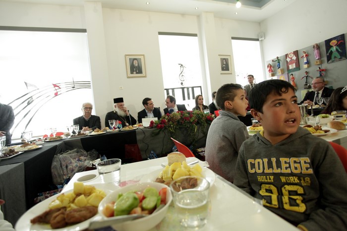 Ï ÁÑ×ÉÐÉÓÊÏÐÏÓ ÉÅÑÙÍÕÌÏÓ ÊÁÉ Ï ÐÑÙÈÕÐÏÕÑÃÏÓ ÁËÅÎÇÓ ÔÓÉÐÑÁÓ ÓÔÏ ÄÇÌÇÔÑÅÉÏ ÉÄÑÕÌÁ--×ÑÇÓÔÏÓ ÌÐÏÍÇÓ//