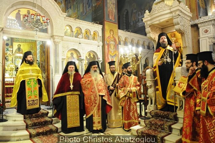 εσπερινός χριστουγέννων στη μητρόπολη νέας ιωνίας