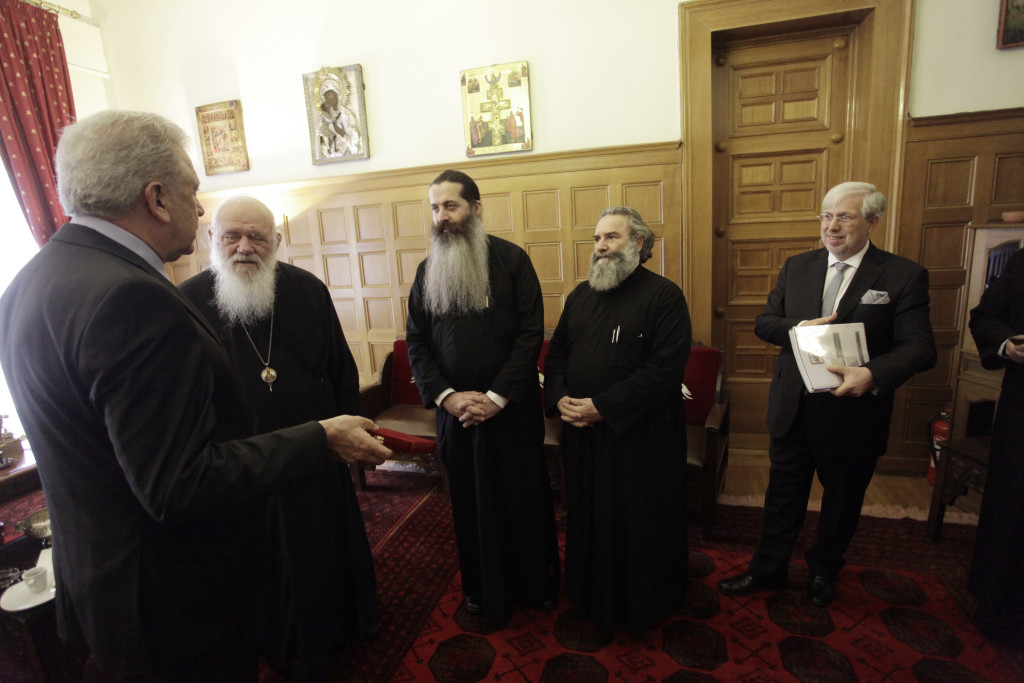 ÓÕÍÁÍÔÇÓÇ ÔÏÕ ÁÑ×ÉÅÐÉÓÊÏÐÏÕ ÉÅÑÙÍÕÌÏÕ ÌÅ ÔÏÍ ÅÐÉÔÑÏÐÏ ÄÇÌÇÔÑÇ ÁÂÑÁÌÏÐÏÕËÏ--×ÑÇÓÔÏÓ ÌÐÏÍÇÓ