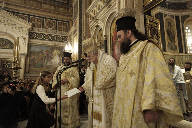 ?Q?O??????????A ????? E`??o???????????--?U???ýU/