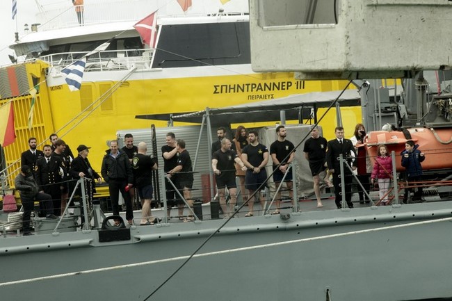 ÅÏÑÔÇ ÈÅÏÖÁÍÅÉÙÍ--ÁÃÉÁÓÌÏÓ ÔÙÍ ÕÄÁÔÙÍ ÓÔÏ ËÉÌÁÍÉ ÔÏÕ ÐÅÉÑÁÉÁ---×ÑÇÓÔÏÓ ÌÐÏÍÇÓ//EUROKINISSI