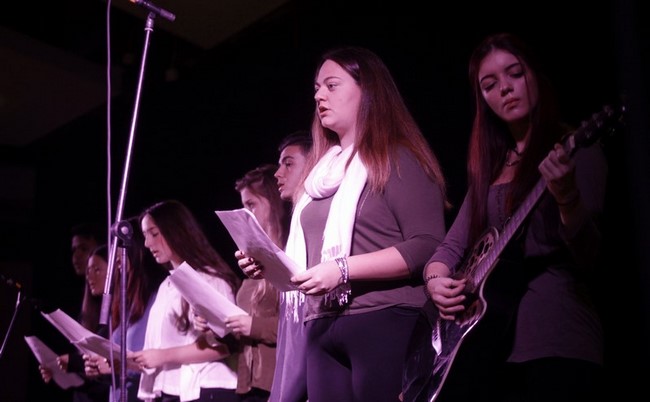 ÁÉÃÁËÅÙ ÅÊÄÇËÙÓÇ ÊÁÉ ÊÏÐÇ ÔÇÓ ÂÁÓÉËÏÐÉÔÁÓ ÔÇÓ ÂÉÂËÉÏÈÇÊÓÇ ÔÇÓ ÁÑ×ÉÅÐÉÓÊÏÐÇÓ ÁÈÇÍÙÍ---×ÑÇÓÔÏÓ ÌÐÏÍÇÓ//EUROKINISSI