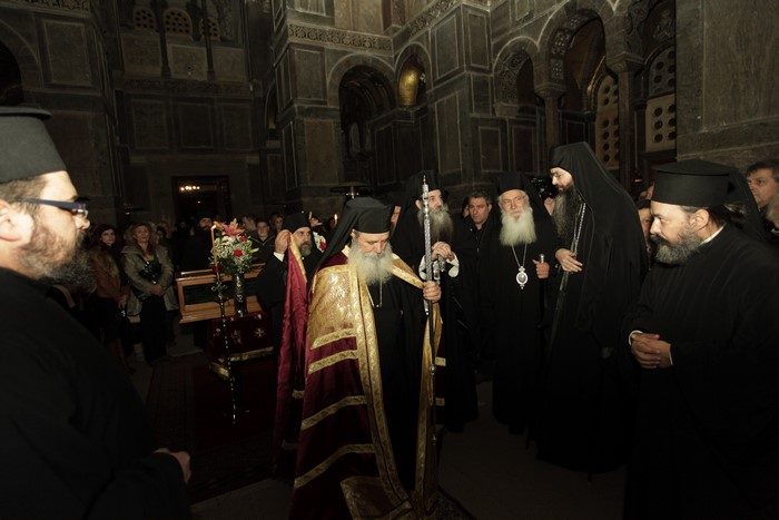 ÌÏÍÇ ÏÓÉÏÕ ËÏÕÊÁ(ÂÏÉÙÔÉÁ)(÷èå âñáäõ)   ÅÓÐÅÑÉÍÏÓ ÃÉÁ ÔÇÍ ÅÏÑÔÇ ÔÏÕ ÁÃÉÏÕ ËÏÕÊÁ ÊÁÉ ÔÁ 50 ×ÑÏÍÉÁ ÉÅÑÏÓÕÍÇÓ ÔÏÕ ÁÑ×ÉÅÐÉÓÊÏÐÏÕ ÉÅÑÙÍÕÌÏÕ--×ÑÇÓÔÏÓ ÌÐÏÍÇÓ