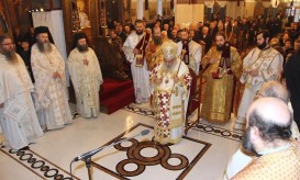 χειροτονία