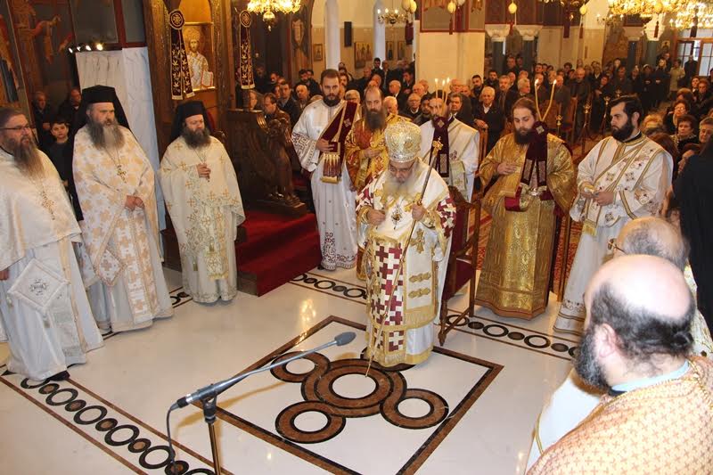 χειροτονία