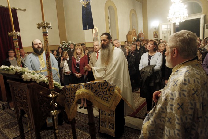 ÍÏÓÏÊÏÌÅÉÏ-ÅÕÁÃÃÅËÉÓÌÏÓ--ÅÓÐÅÑÉÍÏÓ ÃÉÁ ÔÇÍ ÁÕÑÉÁÍÇ ÅÏÑÔÇ ÊÁÉ Ä ×ÁÉÑÅÔÉÌÓÏÉ ÔÅËÓÔÇÊÁÍ ÓÇÌÅÑÁ ÓÔÏÍ É.Í ÔÏÕ ÍÏÓÏÊÏÌÅÉÏÕ--×ÑÇÓÔÏÓ ÌÐÏÍÇÓ