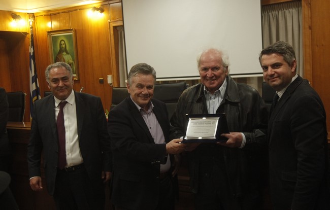 Ï ÁÑ×ÉÅÐÉÓÊÏÐÏÓ ÉÅÑÙÍÕÌÏÓ ÓÔÏ ÅÐÁÃÃÅËÌÁÔÉÊÏ ÅÐÉÌÅËÇÔÇÑÉÏ ÁÈÇÍÙÍ ÃÉÁ ÔÏÍ ÁÃÉÁÓÌÏ----×ÑÇÓÔÏÓ ÌÐÏÍÇÓ//