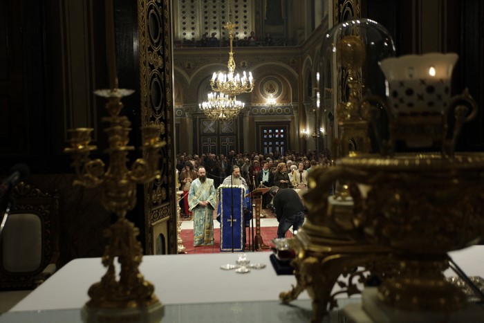 Ï ÁÑ×ÉÅÐÉÓÊÏÐÏÓ ÉÅÑÙÍÕÌÏÓ ÓÔÏÍ  ÁÊÁÈÉÓÔÏ ÕÌÍÏ--×ÑÇÓÔÏÓ ÌÐÏÍÇÓ