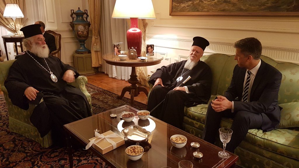 20170426_202245-1024x576