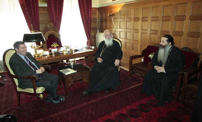 ÓÕÍÁÍÔÇÓÇ ÔÏÕ ÁÑ×ÉÅÐÉÓÊÏÐÏÕ ÉÅÑÙÍÕÌÏÕ ÌÅ ÔÏÍ ÄÇÌÁÑ×Ï ÁÈÇÍÁÉÙÍ ÃÉÙÑÃÏ ÊÁÌÉÍÇ--×ÑÇÓÔÏÓ ÌÐÏÍÇÓ