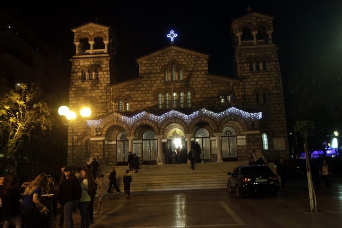 ÐÅÔÑÁËÙÍÁ--Ï ÁÑ×ÉÅÐÉÓÊÏÐÏÓ ÉÅÑÙÍÕÌÏÓ ÓÔÇÍ ÁÊÏËÏÕÈÉÁ ÔÏÕ ÍÕÌÖÉÏÕ(ÁÃÉÁ ÁÉÊÁÔÅÑÉÍÇ ÐÅÔÑÁËÙÍÙÍ ÌÅÃÁËÇ ÄÅÕÔÅÑÁ)--×ÑÇÓÔÏÓ ÌÐÏÍÇÓ