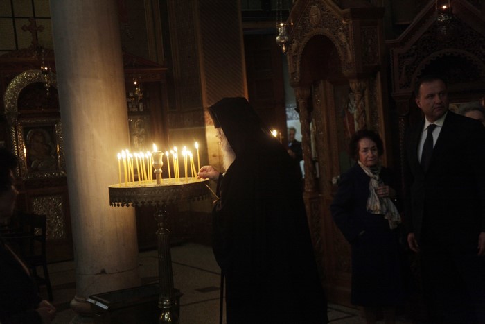 ÌÅÃÁËÇ ÔÑÉÔÇ  ÁÊÏËÏÕÈÉÁ ÔÏÕ ÍÕÌÖÉÏÕ---×ÑÇÓÔÏÓ ÌÐÏÍÇÓ