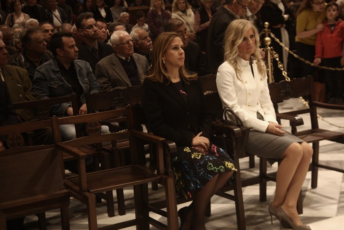 ÌÅÃÁËÇ ÐÅÌÐÔÇ--ÁÊÏËÏÕÈÉÁ ÔÏÕ ÅÓÔÁÕÑÙÌÅÍÏÕ--×ÑÇÓÔÏÓ ÌÐÏÍÇÓ/