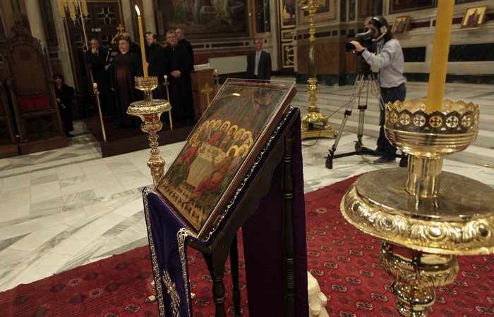 ÌÅÃÁËÇ ÐÅÌÐÔÇ--ÁÊÏËÏÕÈÉÁ ÔÏÕ ÅÓÔÁÕÑÙÌÅÍÏÕ--×ÑÇÓÔÏÓ ÌÐÏÍÇÓ/