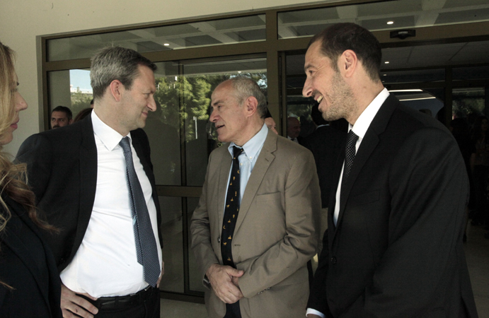 ?Q?O????????????? ?ú?U ???????A ??? C??? ??????? ???--?U???ýU//EUROKINISSI