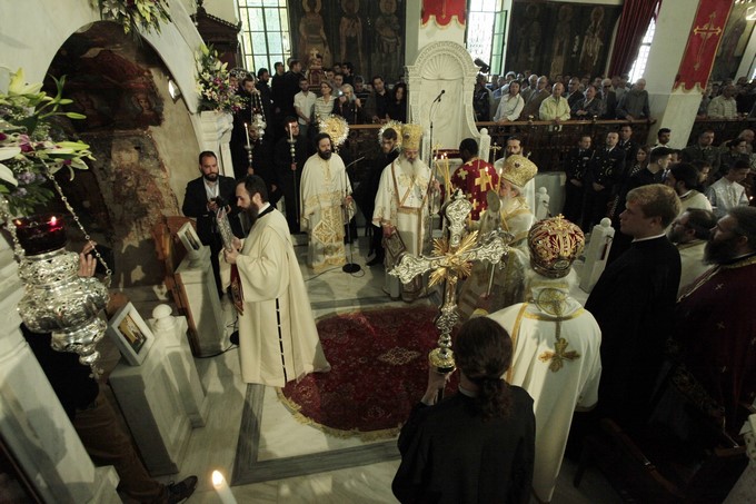 ÐÏËÕÁÑ×ÉÅÑÁÔÉÊÏ ÓÕËËÅÉÔÏÕÑÃÏ ÓÔÏÍ ÉÅÑÏ ÍÁÏ ÁÃÉÁÓ ÂÁÑÂÁÑÁÓ ÔÏÕ ÏÌÏÍÕÌÏÕ ÄÇÌÏÕ ÔÏÕ ÍÏÌÏÕ ÁÔÔÉÊÇÓ ÃÉÁ ÔÇÍ ÅÏÑÔÇ ÔÏÕ ÁÃ. ÊÙÍ/ÍÏÕ êáé ÅËÅÍÇÓ---×ÑÇÓÔÏÓ ÌÐÏÍÇÓ