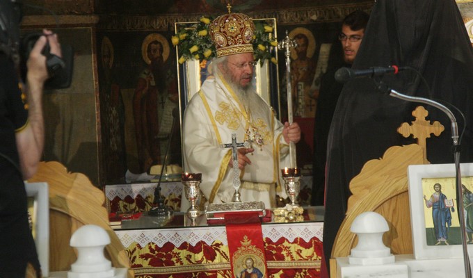 ÐÏËÕÁÑ×ÉÅÑÁÔÉÊÏ ÓÕËËÅÉÔÏÕÑÃÏ ÓÔÏÍ ÉÅÑÏ ÍÁÏ ÁÃÉÁÓ ÂÁÑÂÁÑÁÓ ÔÏÕ ÏÌÏÍÕÌÏÕ ÄÇÌÏÕ ÔÏÕ ÍÏÌÏÕ ÁÔÔÉÊÇÓ ÃÉÁ ÔÇÍ ÅÏÑÔÇ ÔÏÕ ÁÃ. ÊÙÍ/ÍÏÕ êáé ÅËÅÍÇÓ---×ÑÇÓÔÏÓ ÌÐÏÍÇÓ