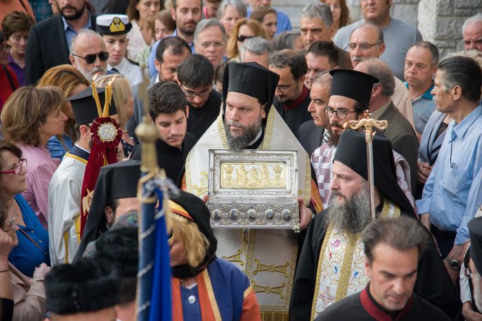 timio-xylo-k-xeira-marias-magadalinis013