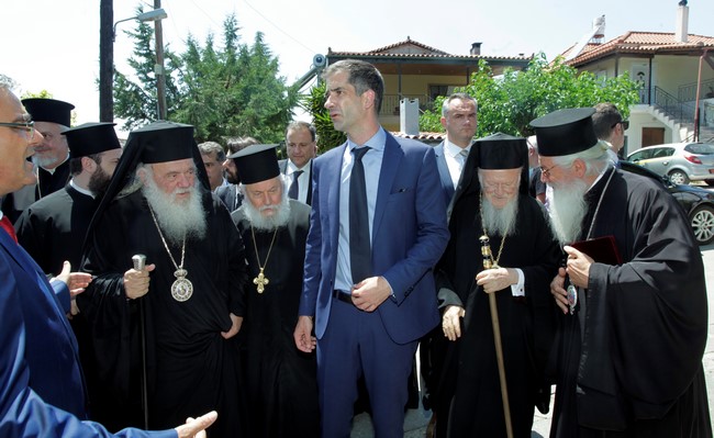 Ó×ÇÌÁÔÁÑÁÉ--ÇÌÅÑÉÄÁÉ-ÅÊÄÇËÙÓÇ ÔÇÓ ÐÅÑÉÖÅÑÅÉÁÓ ÓÔÅÑÅÁÓ ÅËËÁÄÁÓ ÃÉÁ ÔÏ ÐÅÑÉÂÁËËÏÍ ×ÁÉÑÅÔÉÓÌÏÕÓ ÁÐÏ  ÔÏÍ ÐÁÔÑÉÁÑ×Ç ÂÁÑÈÏËÏÌÁÉÏ ÊÁÉ ÔÏÕ  Ð.ô.Ä ÐÑÏÊÏÐÇ ÐÁÕËÏÐÏÕËÏ//×ÑÇÓÔÏÓ ÌÌÐÏÍÇÓ//EUROKINISSI