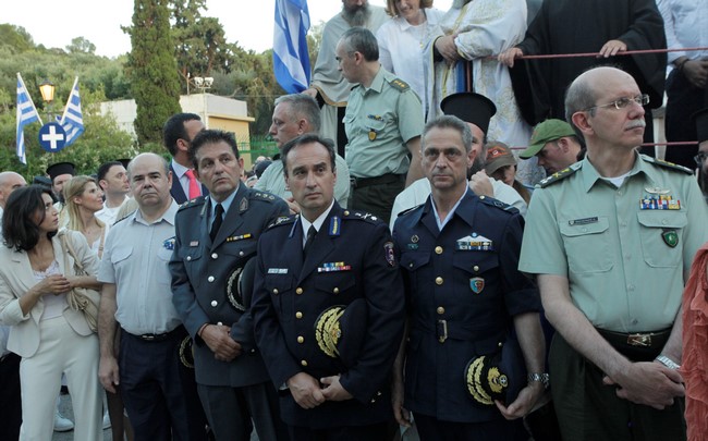 ÅÓÐÅÑÉÍÏÓ ÓÔÏÍ ËÏÖÏ ÔÇÓ ÐÍÕÊÁÓ ÃÉÁ ÔÇÍ ÅÏÑÔÇ ÔÏÕ ÁÐÓÏÔÏËÏÕ ÐÁÕËÏÕ--×ÑÇÓÔÏÓ ÌÐÏÍÇÓ