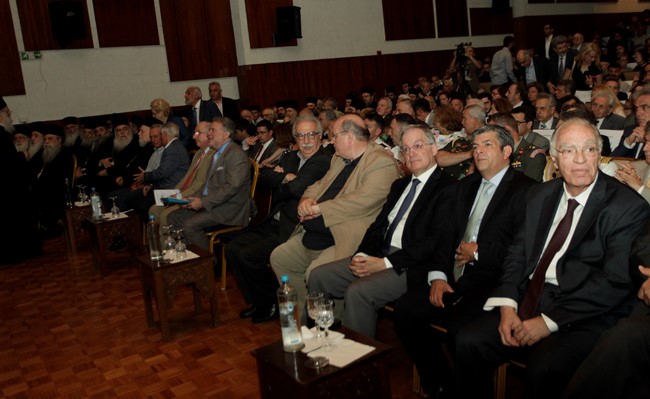 ÅÊÄÇËÙÓÇ ÓÕÆÇÔÇÓÇ ÔÇÓ ÁÑ×ÉÅÐÉÓÊÏÐÇÓ ÁÈÇÍÙÍ ÌÅ ÈÅÌÁ ÔÇÍ ÁÍÁÈÅÙÑÇÓÇ ÔÏÕ ÓÕÍÔÁÃÌÁÔÏÓ ÊÁÉ ÔÉÓ Ó×ÅÓÅÉò ÌÅ ÔÇÍ ÅÊÊËÇÓÉÁ--×ÑÇÓÔÏÓ ÌÐÏÍÇÓ//EUROKINISSI