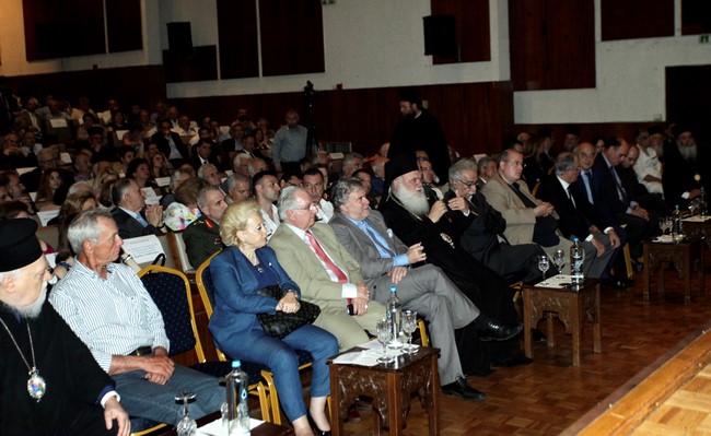 ÅÊÄÇËÙÓÇ ÓÕÆÇÔÇÓÇ ÔÇÓ ÁÑ×ÉÅÐÉÓÊÏÐÇÓ ÁÈÇÍÙÍ ÌÅ ÈÅÌÁ ÔÇÍ ÁÍÁÈÅÙÑÇÓÇ ÔÏÕ ÓÕÍÔÁÃÌÁÔÏÓ ÊÁÉ ÔÉÓ Ó×ÅÓÅÉò ÌÅ ÔÇÍ ÅÊÊËÇÓÉÁ--×ÑÇÓÔÏÓ ÌÐÏÍÇÓ//EUROKINISSI