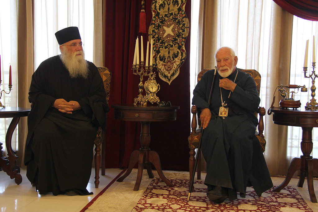 Mitr Chicago Monastery1460