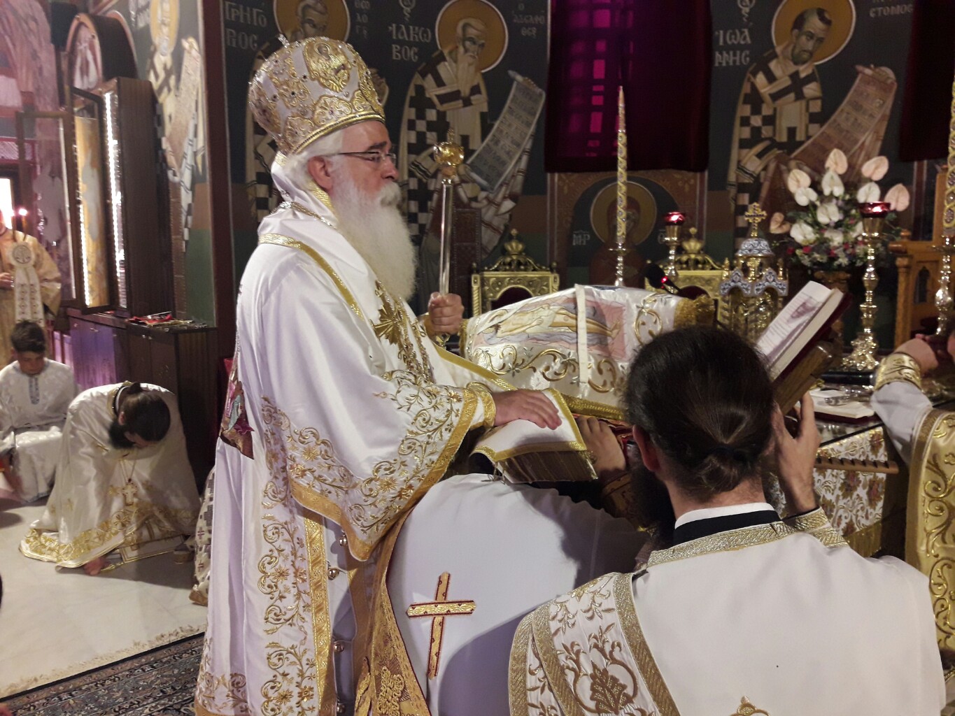 xeirotoniia_iwn_sot_21