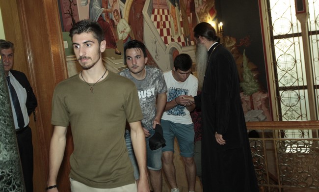 ÓÕÍÁÍÔÇÓÇ ÔÏÕ ÁÑ×ÉÅÐÉÓÊÏÐÏÕ ÉÅÑÙÍÕÌÏÕ ÌÅ ÓÔÅËÅ×Ç ÔÙÍ ÊÁÔÁÓÊÇÍÙÓÅÙÍ ÔÇÓ ÁÑ×ÉÅÐÉÓÊÏÐÇÓ ÁÈÇÍÙÍ//×ÑÇÓÔÏÓ ÌÐÏÍÇÓ