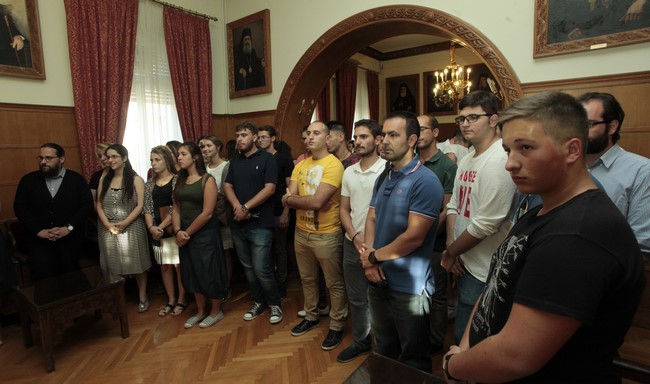 ÓÕÍÁÍÔÇÓÇ ÔÏÕ ÁÑ×ÉÅÐÉÓÊÏÐÏÕ ÉÅÑÙÍÕÌÏÕ ÌÅ ÓÔÅËÅ×Ç ÔÙÍ ÊÁÔÁÓÊÇÍÙÓÅÙÍ ÔÇÓ ÁÑ×ÉÅÐÉÓÊÏÐÇÓ ÁÈÇÍÙÍ//×ÑÇÓÔÏÓ ÌÐÏÍÇÓ