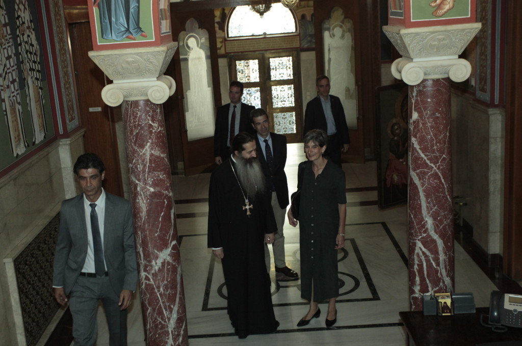 ÓÕÍÁÍÔÇÓÇ ÔÏÕ ÁÑ×ÉÅÐÉÓÊÏÐÏÕ ÉÅÑÙÍÕÌÏÕ ÌÅ ÔÇÍ (íåá) ÐÑÅÓÂÕ ÔÇÓ ÌÅÃÁËÇÓ ÂÑÅÔÁÍÉÁÓ KATE SMITH//×ÑÇÓÔÏÓ ÌÐÏÍÇÓ